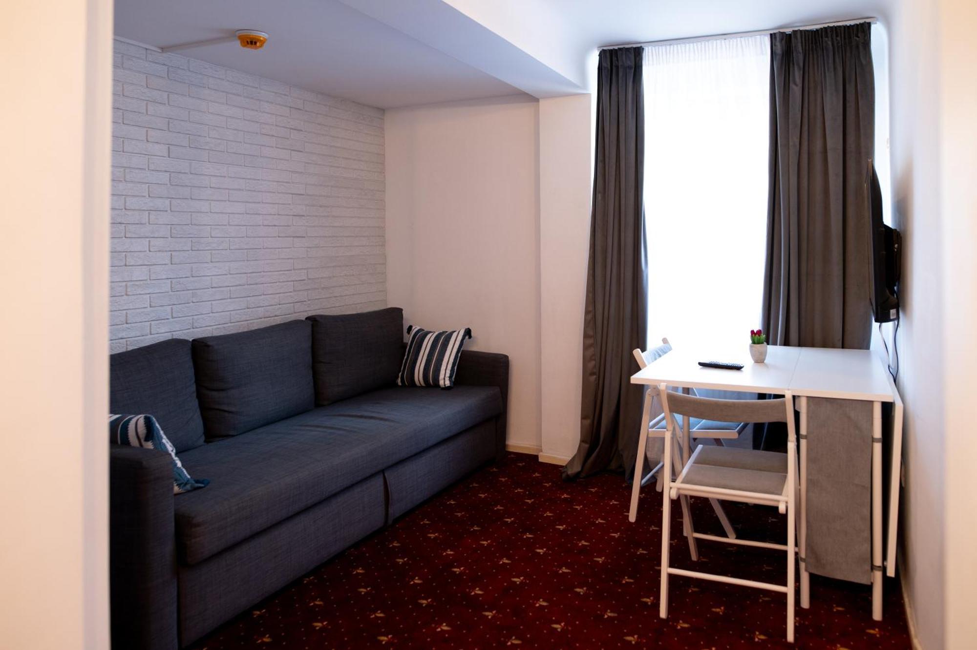 Moise House - Kosher Aparthotel Bucareste Exterior foto